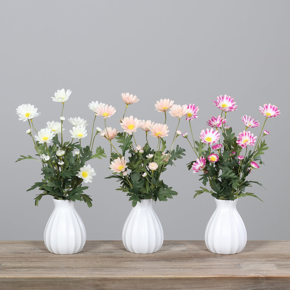 Fleur artificielle Marguerite fuchsia en vase en céramique - H.37cm - P3